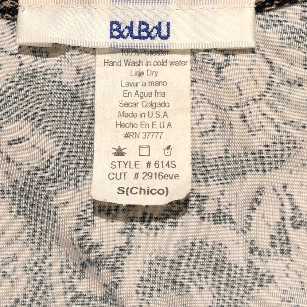 BOUBOU Patterned V-Neck Top - Picture 7 of 8